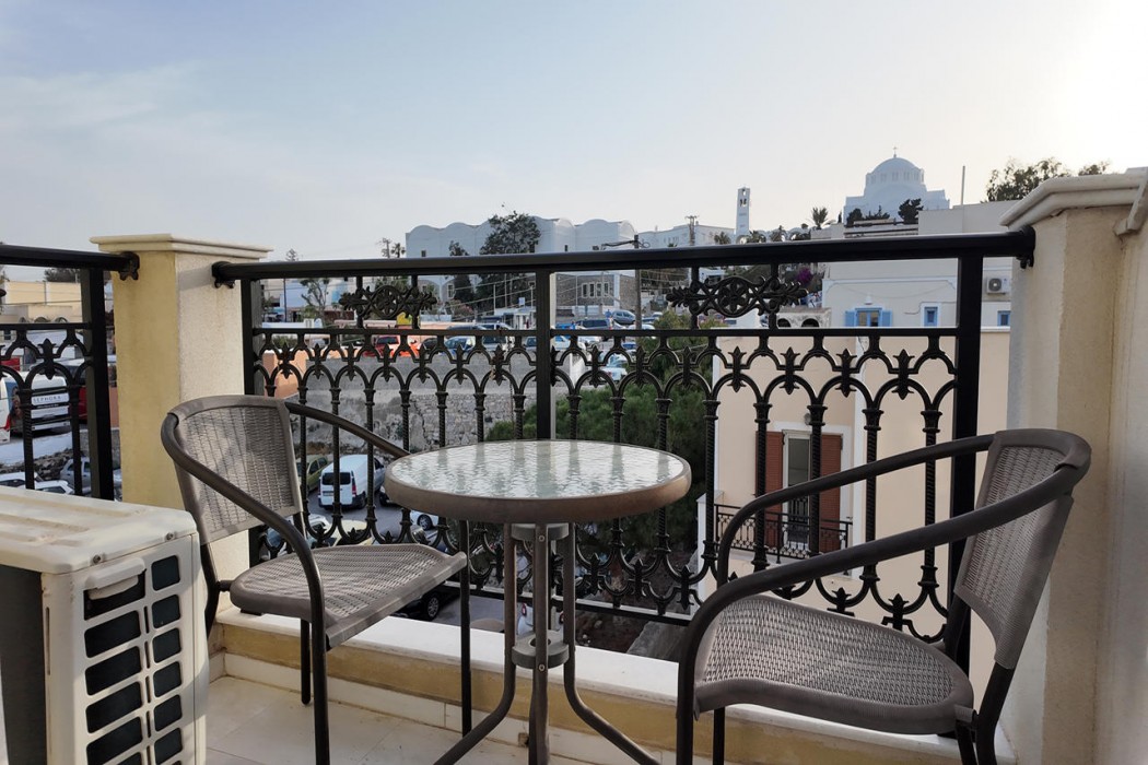 Hotel Santorini 36/55