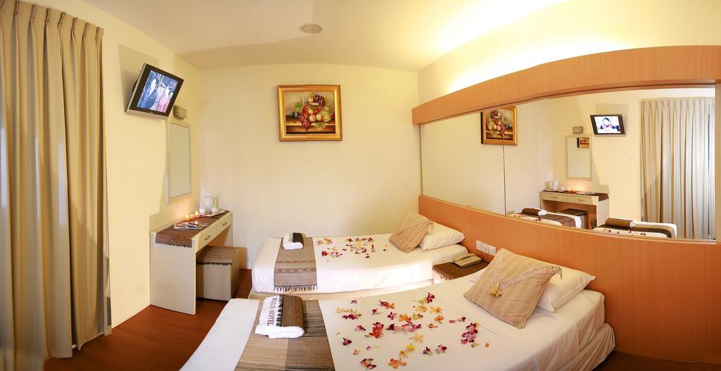 REGIN HOTEL 19/56