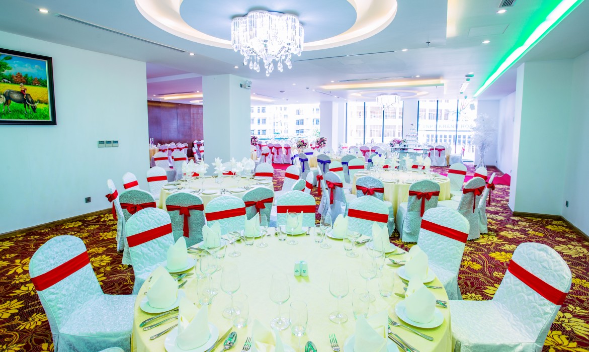 TND Hotel 79/140