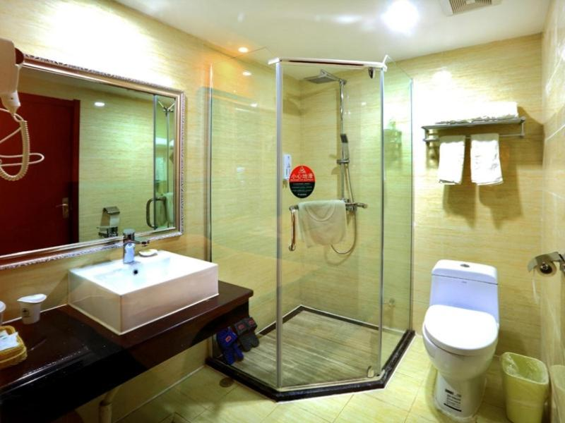 Greentree Inn Jiujiang Railway Station QianhongXiang Hotel 5/68