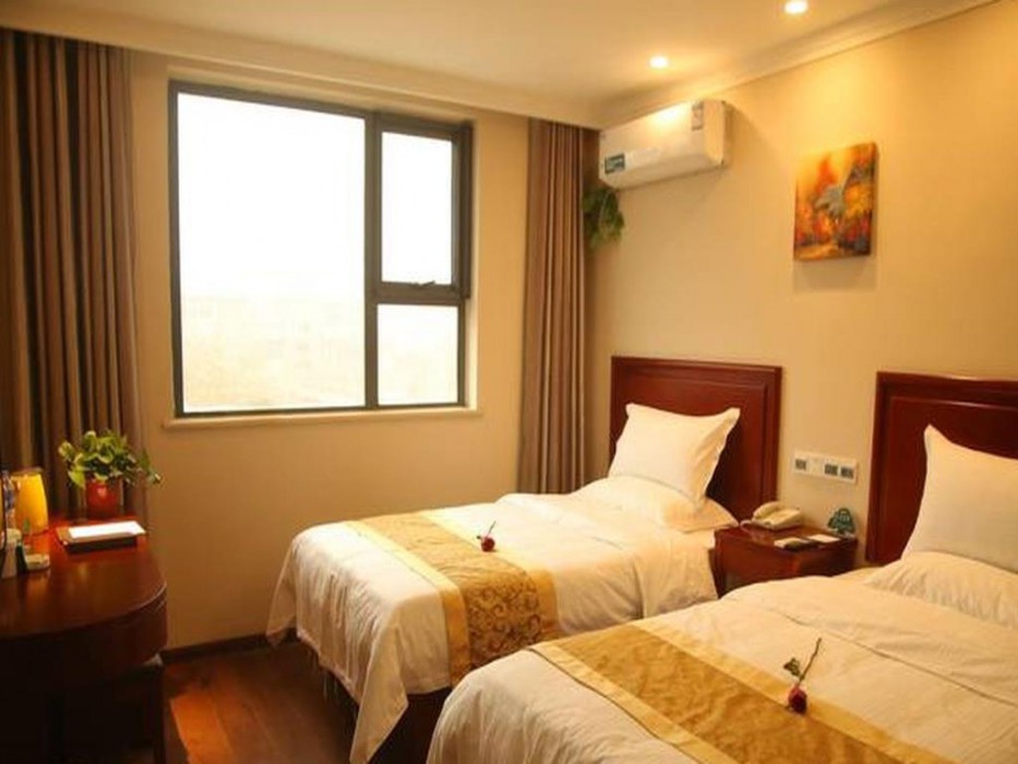 GREENTREE INN SHANGQIU NORMAL COLLEGE WENHUA(W)ROAD HOTEL 6/54