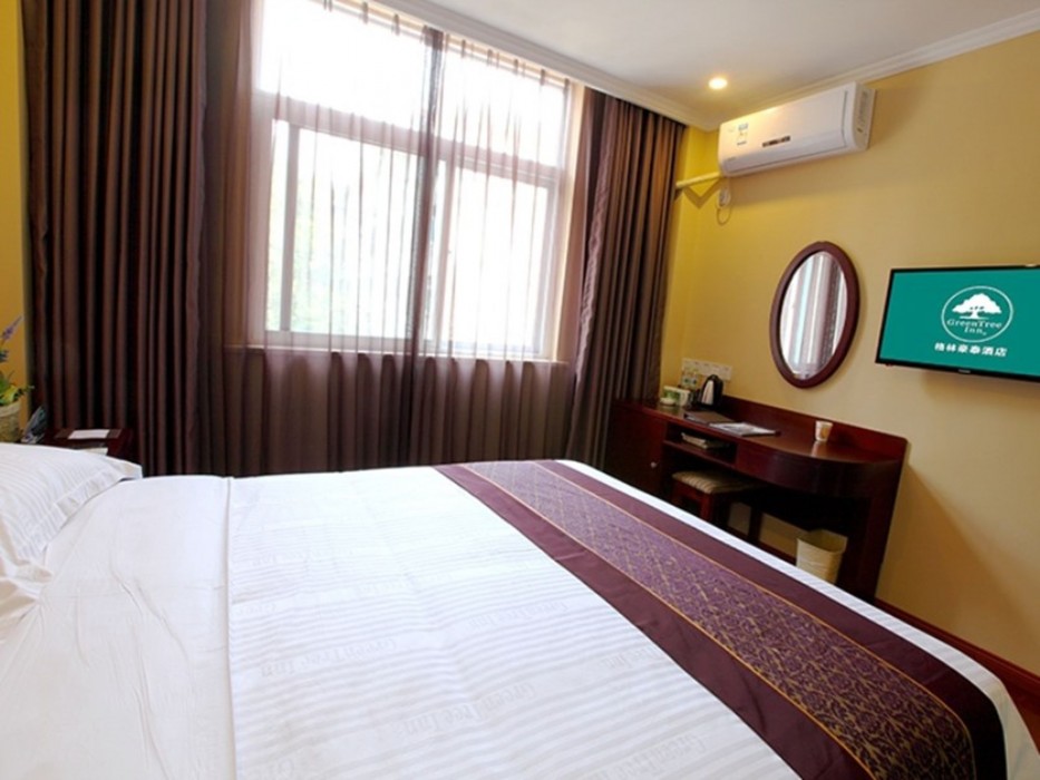 Greentree Inn Zhenjiang Science And Technology University Youth Square Express Hotel 20/41