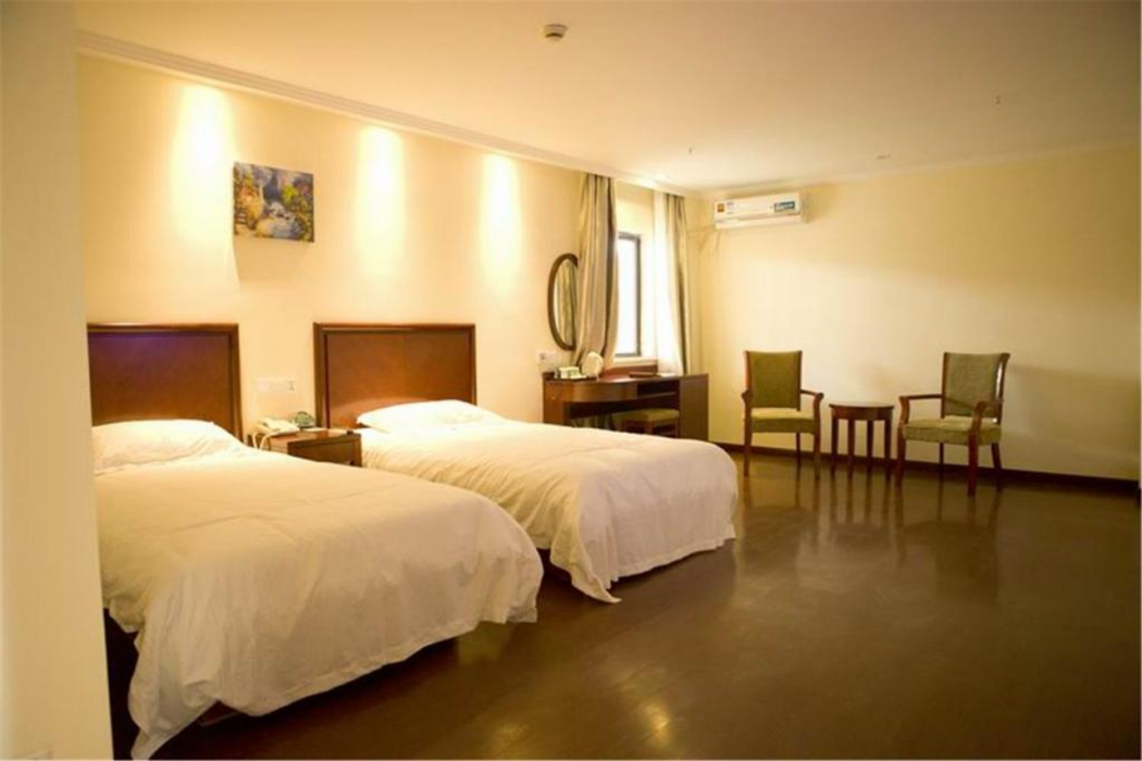Greentree Inn Suzhou Taiping Town High-Speed North Station Express Hotel 8/31