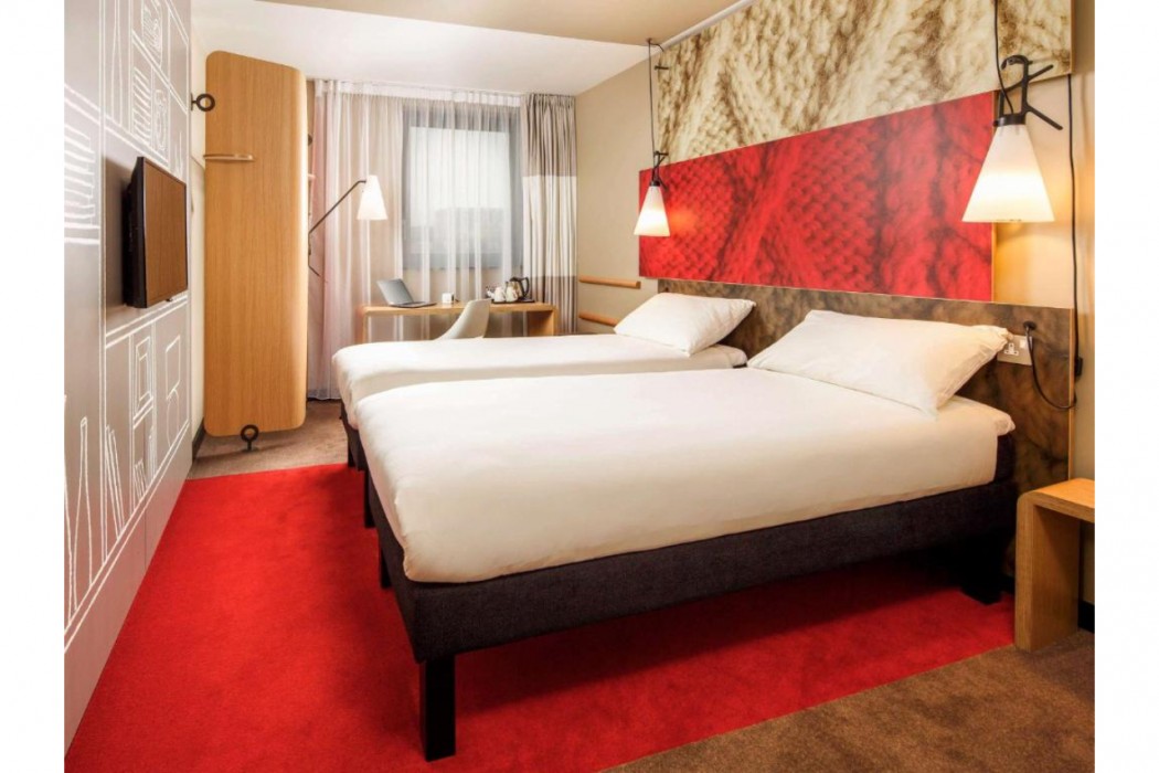 Ibis London Canning Town 16/66