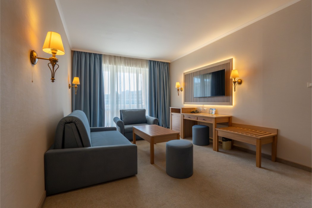 DIT Majestic Beach Resort 15/84