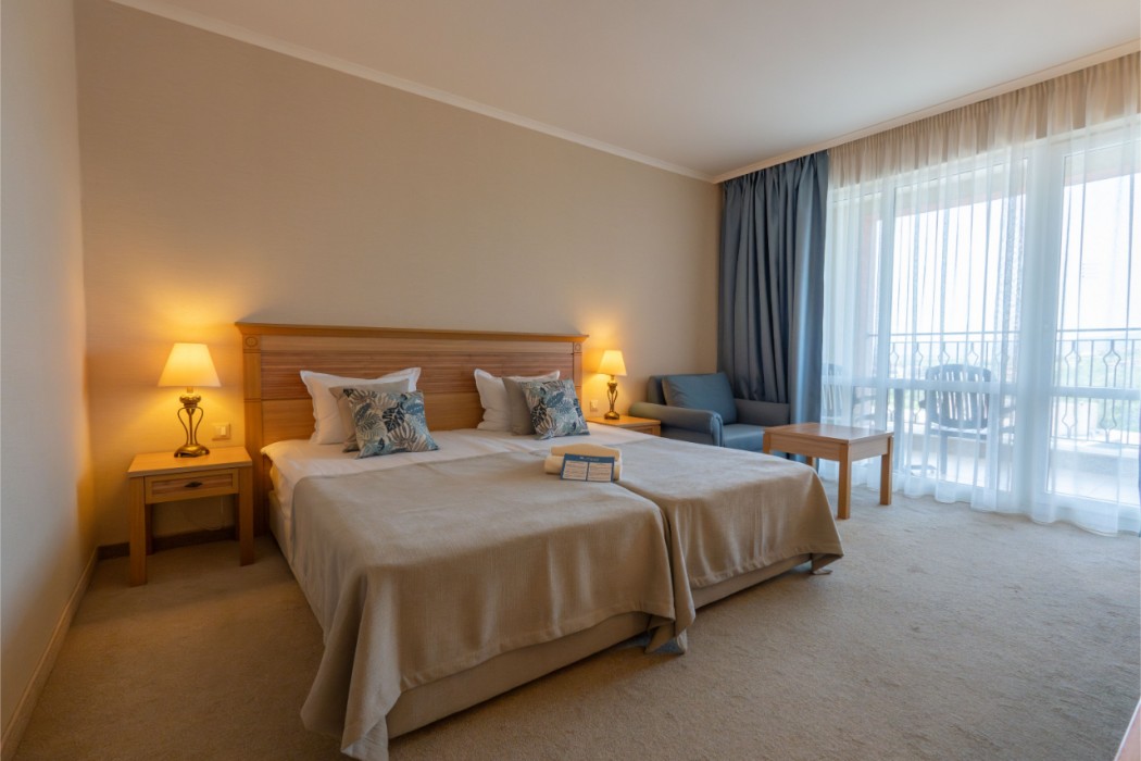 DIT Majestic Beach Resort 23/84