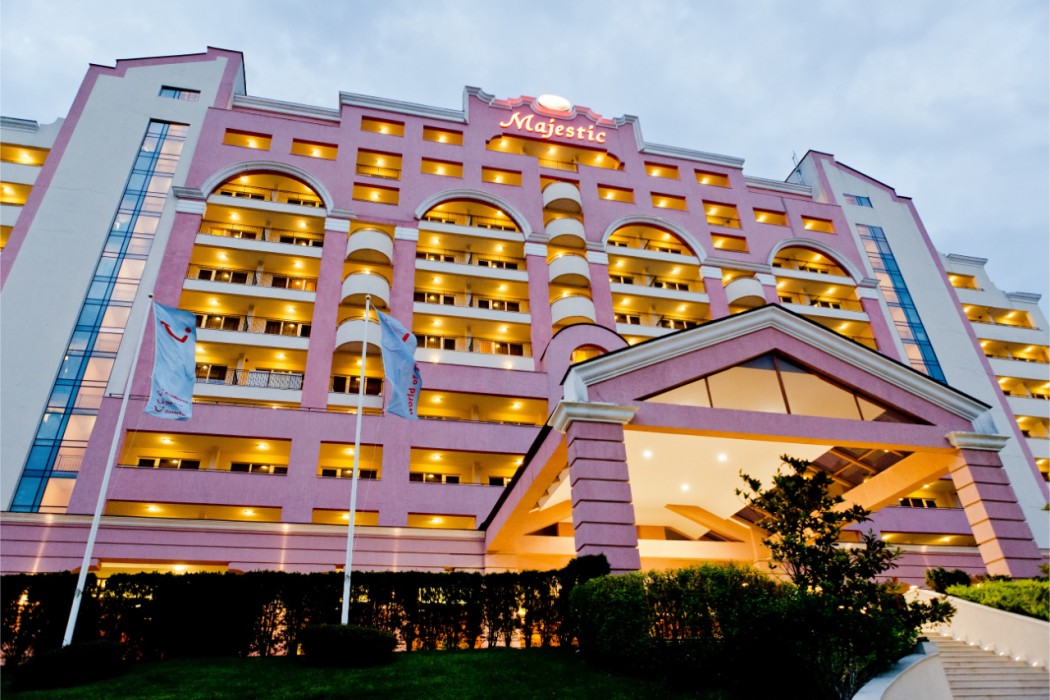 DIT Majestic Beach Resort 1/84