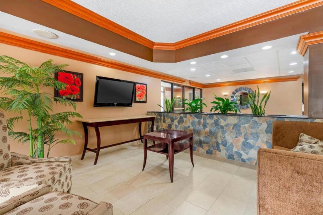 Quality Inn Lumberton 7/30