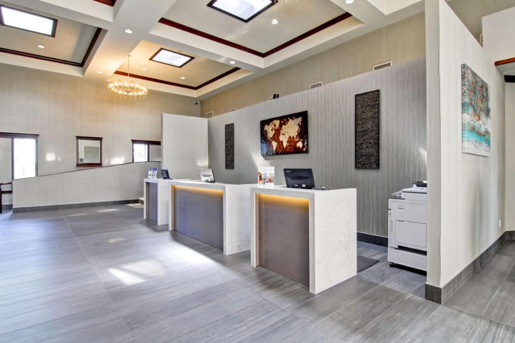 Radisson Hotel & Conference Centre West Edmonton, AB 3/33