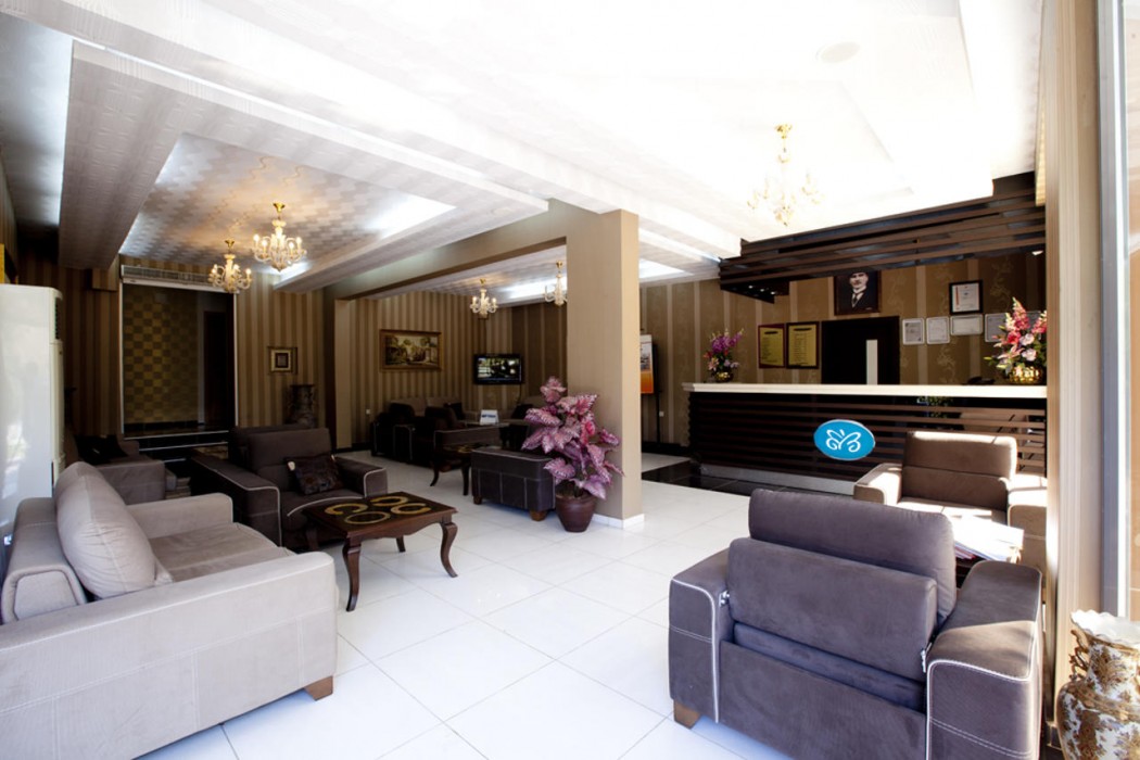 Aleria Belport Beach Hotel 12/71