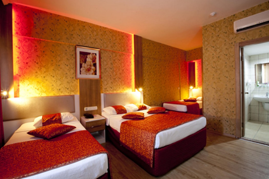 Aleria Belport Beach Hotel 20/71