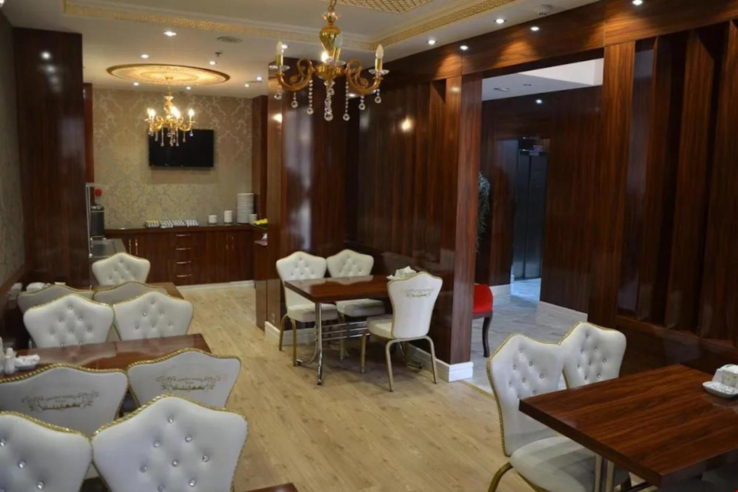 Sahra Airport Hotel 7/56