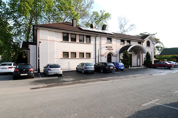 Vila Vrbas 3/33