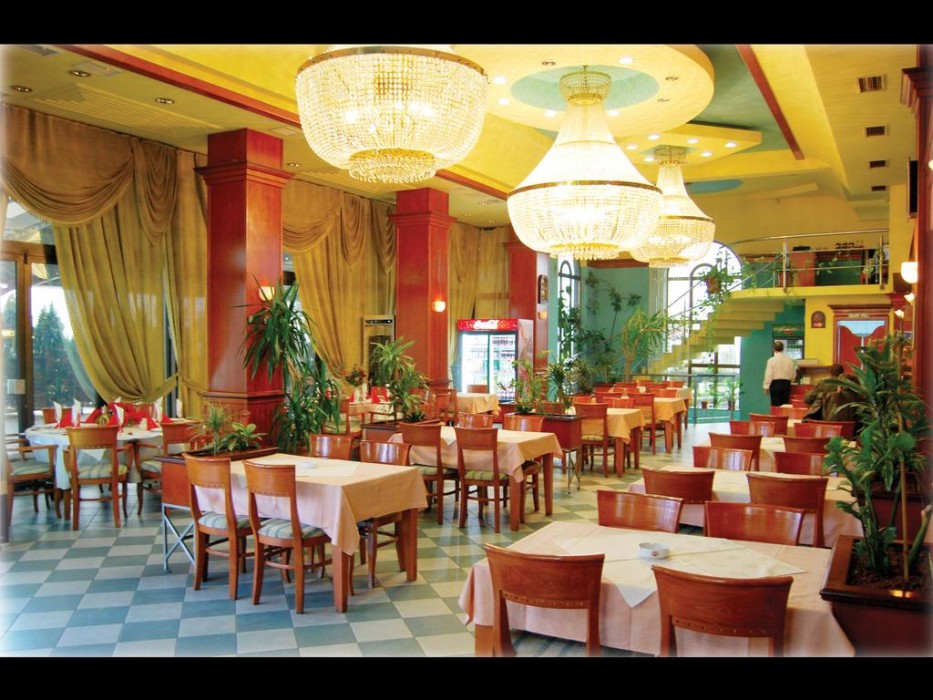 Emka Hotel 20/32