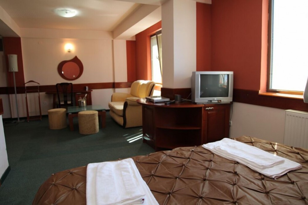 Cingo Hotel 11/62