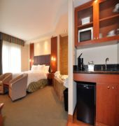 Best Western Plus Orangeville Inn and Suites 6/15