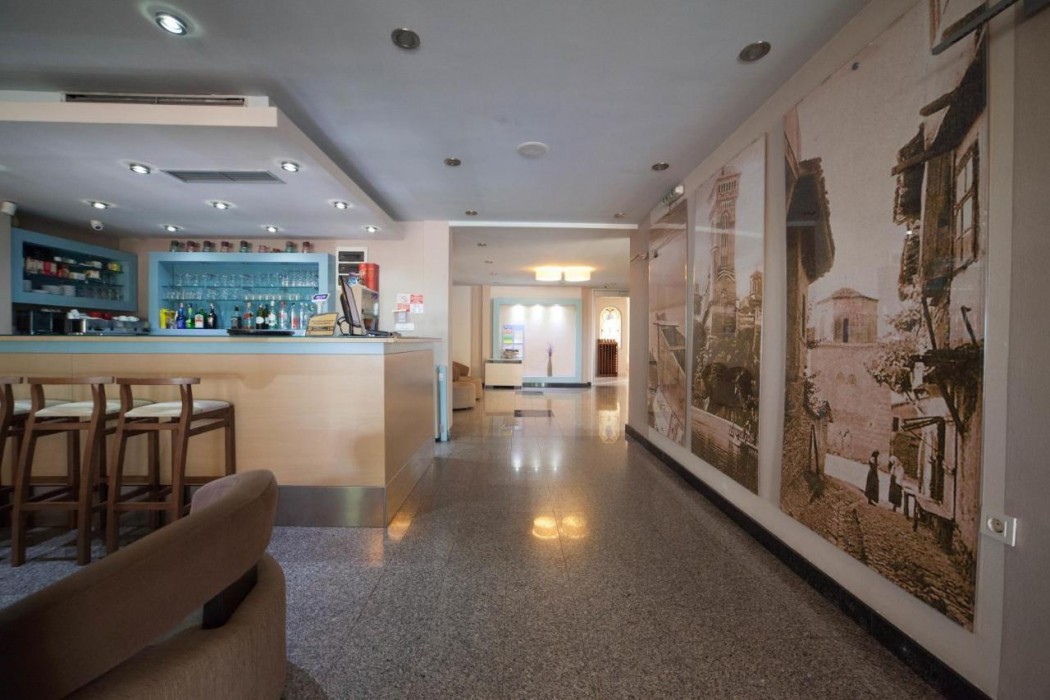Lebed Hotel 19/31