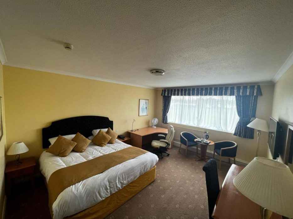 CBH The Tiverton Hotel 10/44
