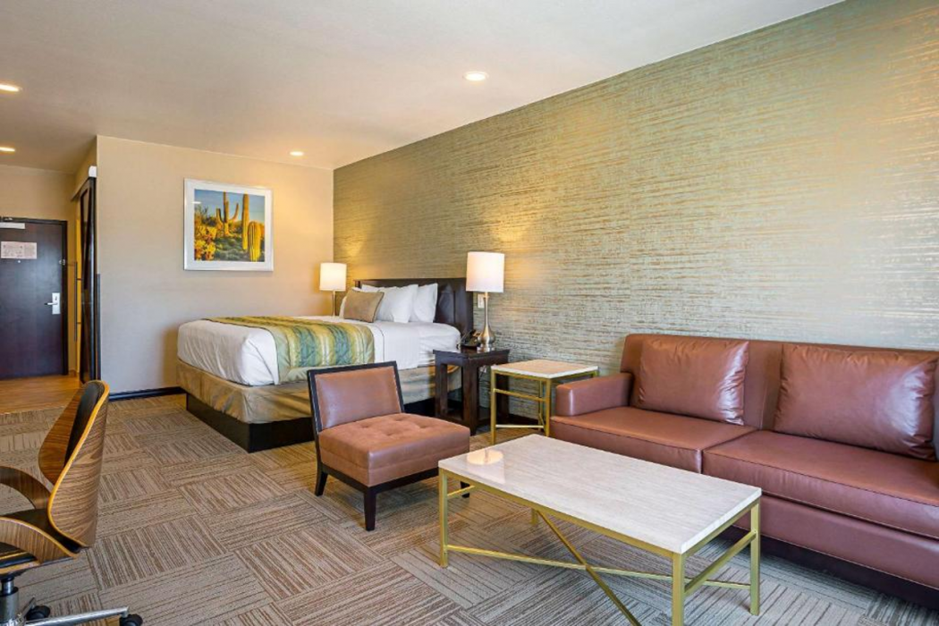 The Hotel at Sunland Park Casino El Paso, an Ascend Collection Hotel 11/33