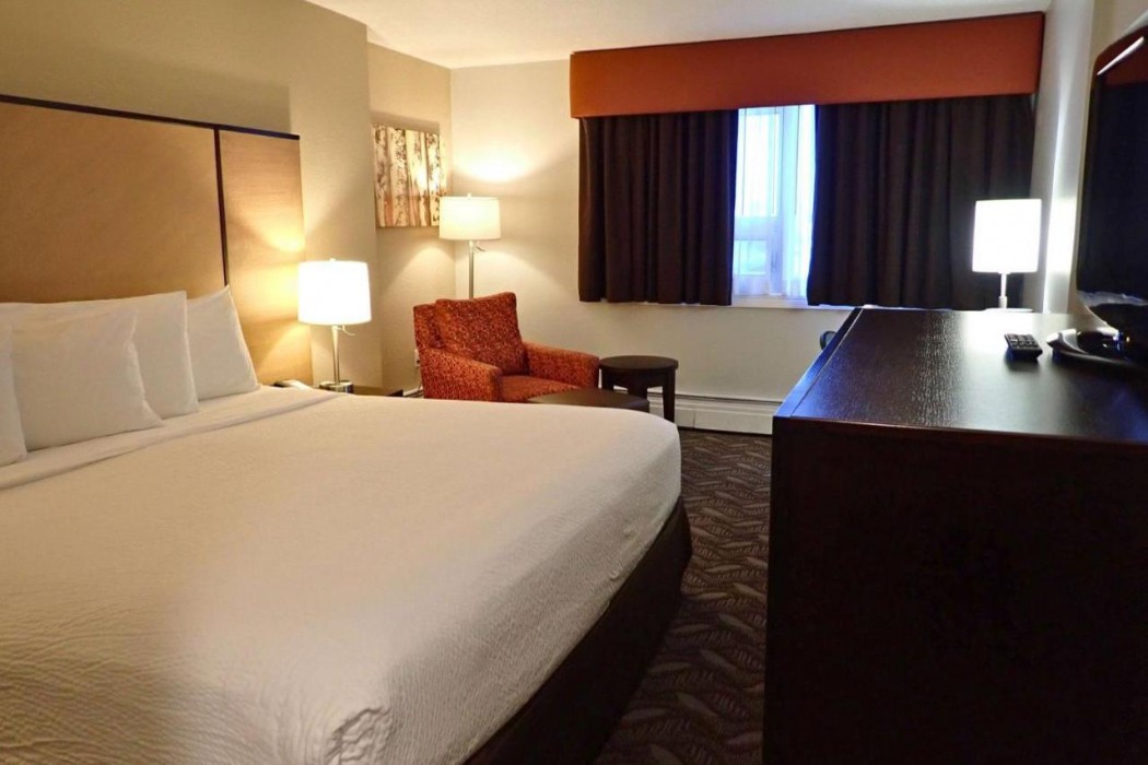 Days Inn by Wyndham Airdrie 7/31
