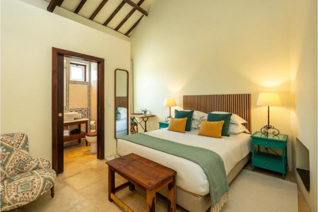 The Manor House Celeiros 23/75