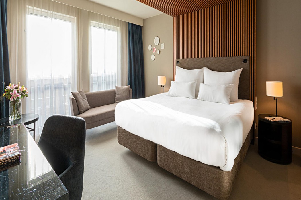 Pestana Amsterdam Riverside 7/28