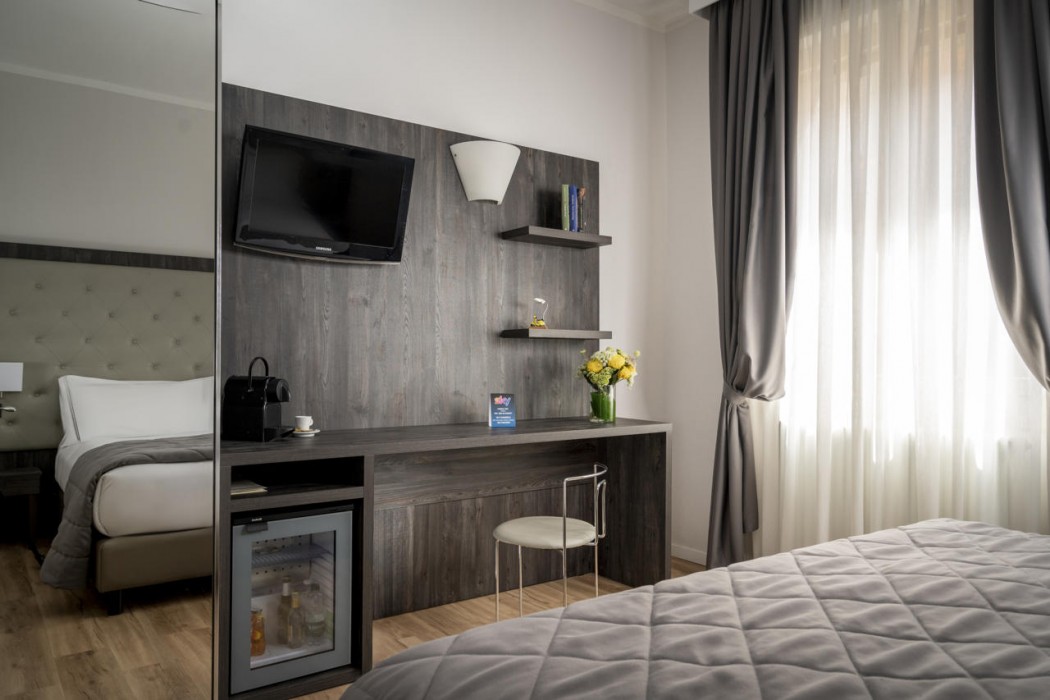 Hotel Re Enzo 42/102