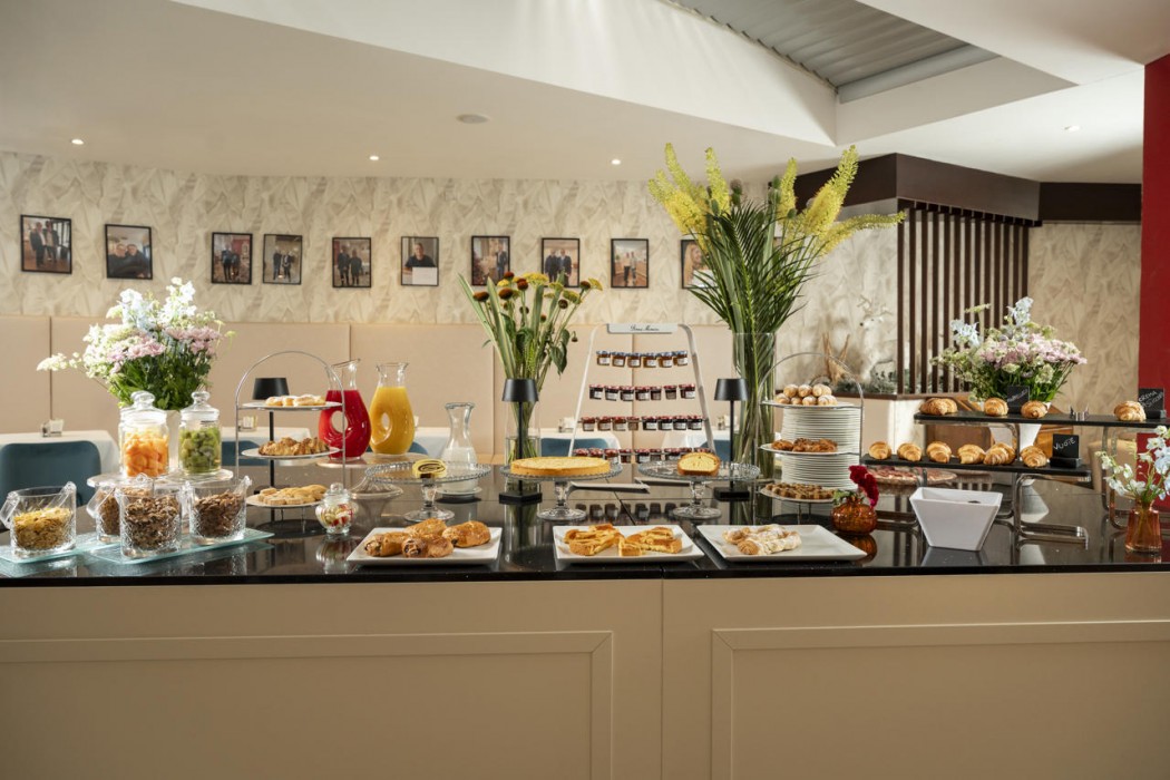 Hotel Re Enzo 93/102