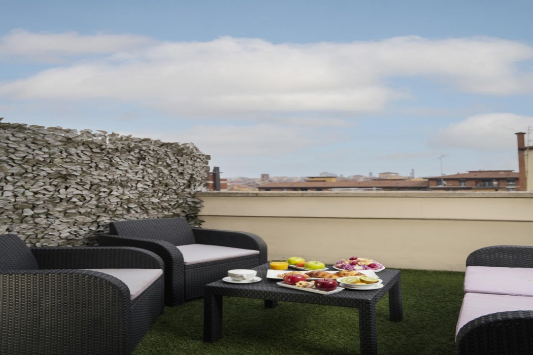 Hotel Re Enzo 29/102