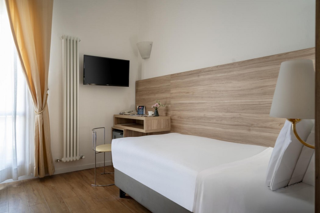Hotel Re Enzo 27/102