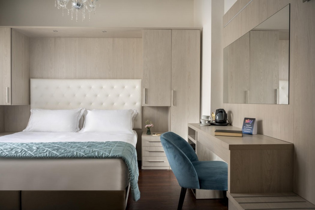 Hotel Re Enzo 21/102