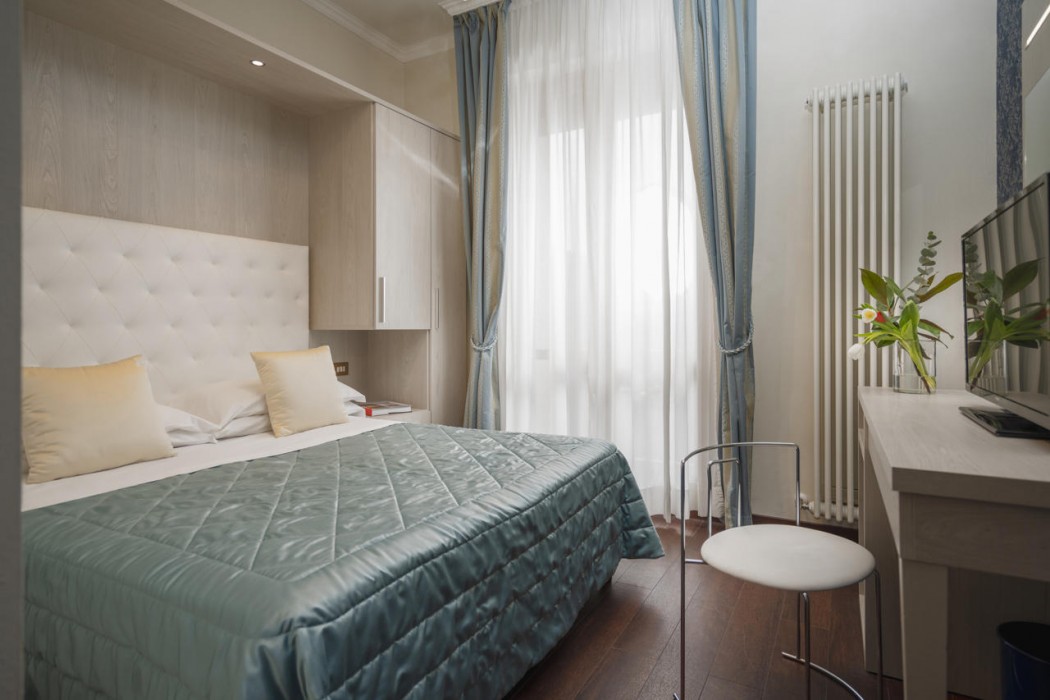 Hotel Re Enzo 28/102