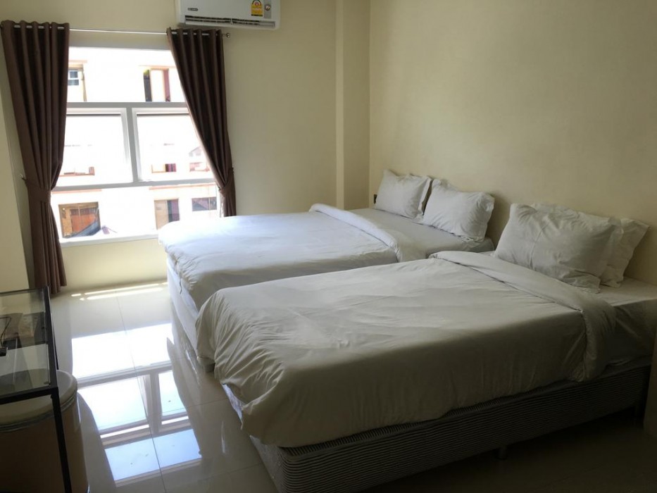 AU BON HOSTEL 18/58