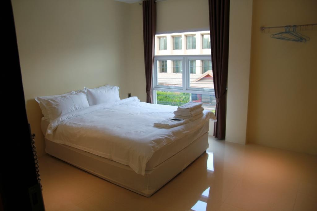 AU BON HOSTEL 19/58