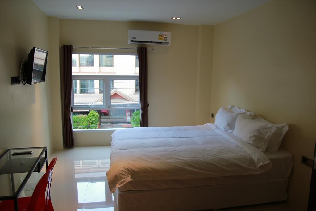 AU BON HOSTEL 16/58