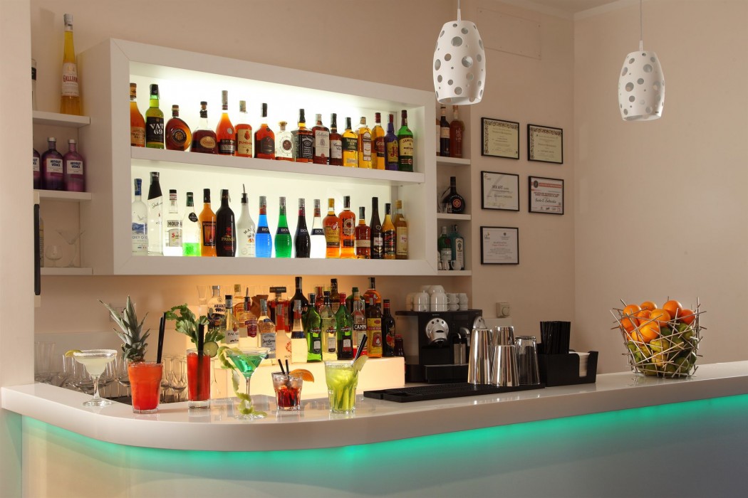 Hearth Hotel 49/92