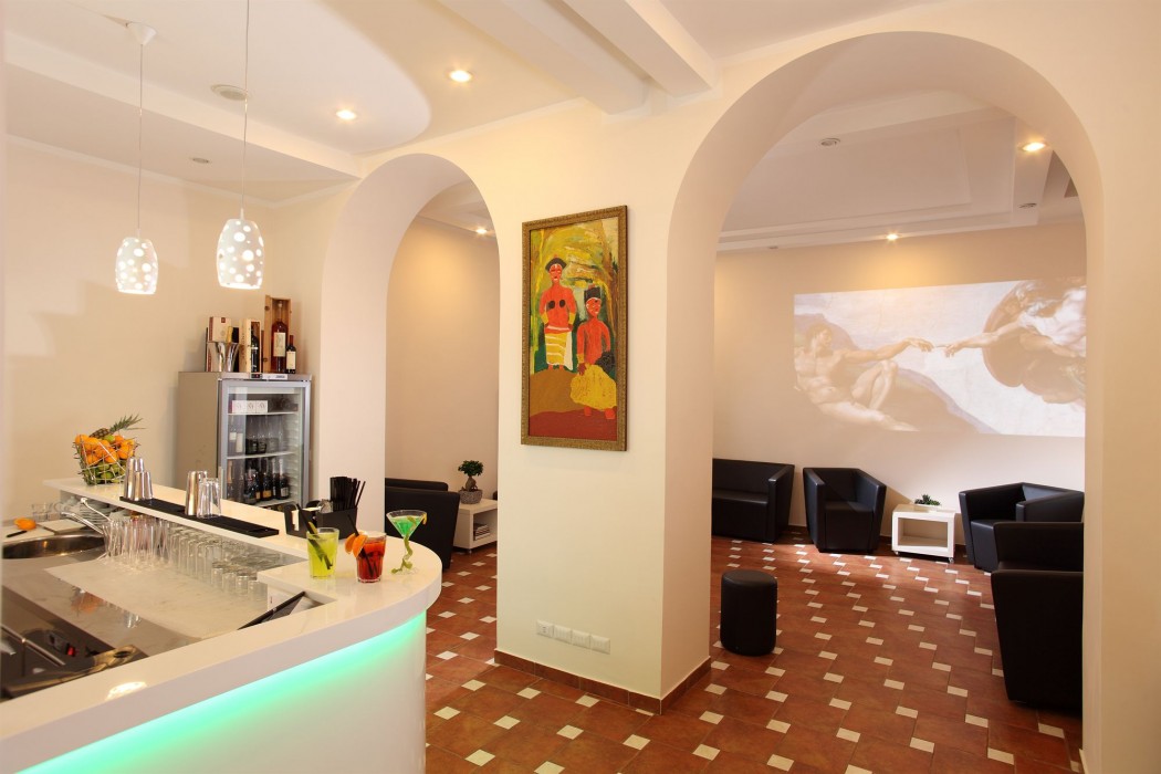 Hearth Hotel 55/92
