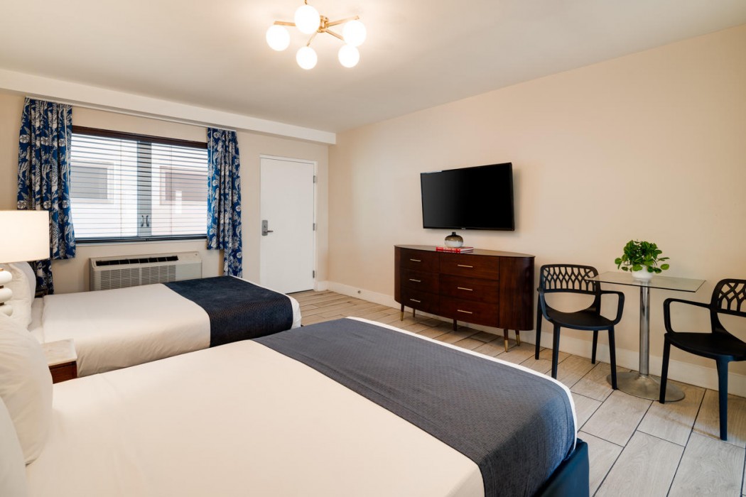 Waterside Hotel and Suites 16/86