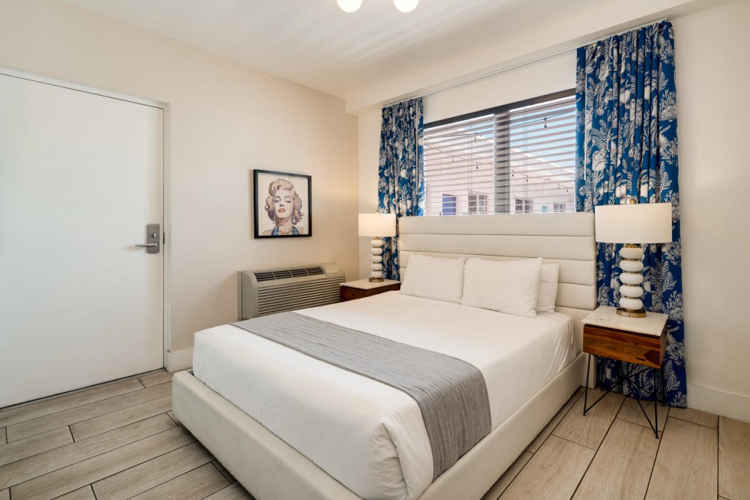 Waterside Hotel and Suites 48/86
