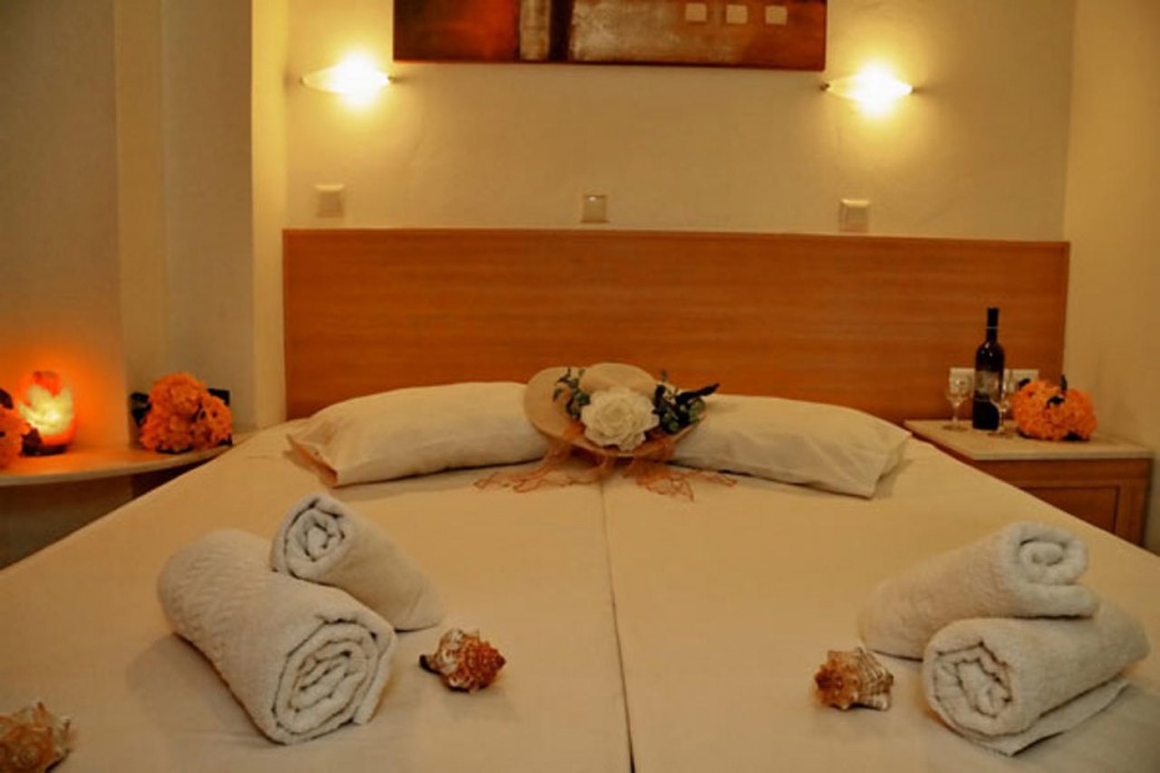 Dionisos Hotel 11/46
