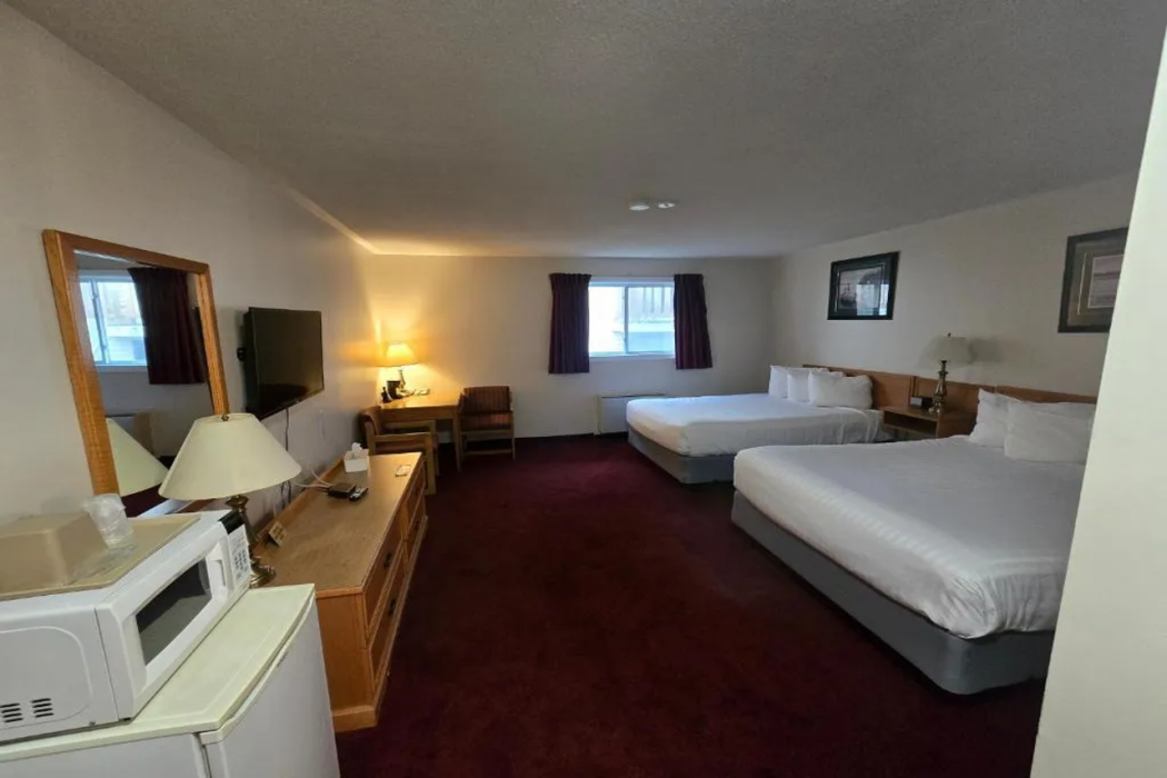 Travelodge by Wyndham Port Elgin 5/28