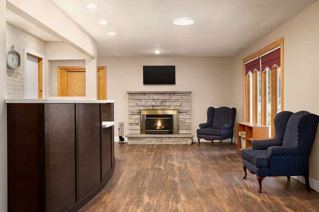 Travelodge by Wyndham Port Elgin 4/28