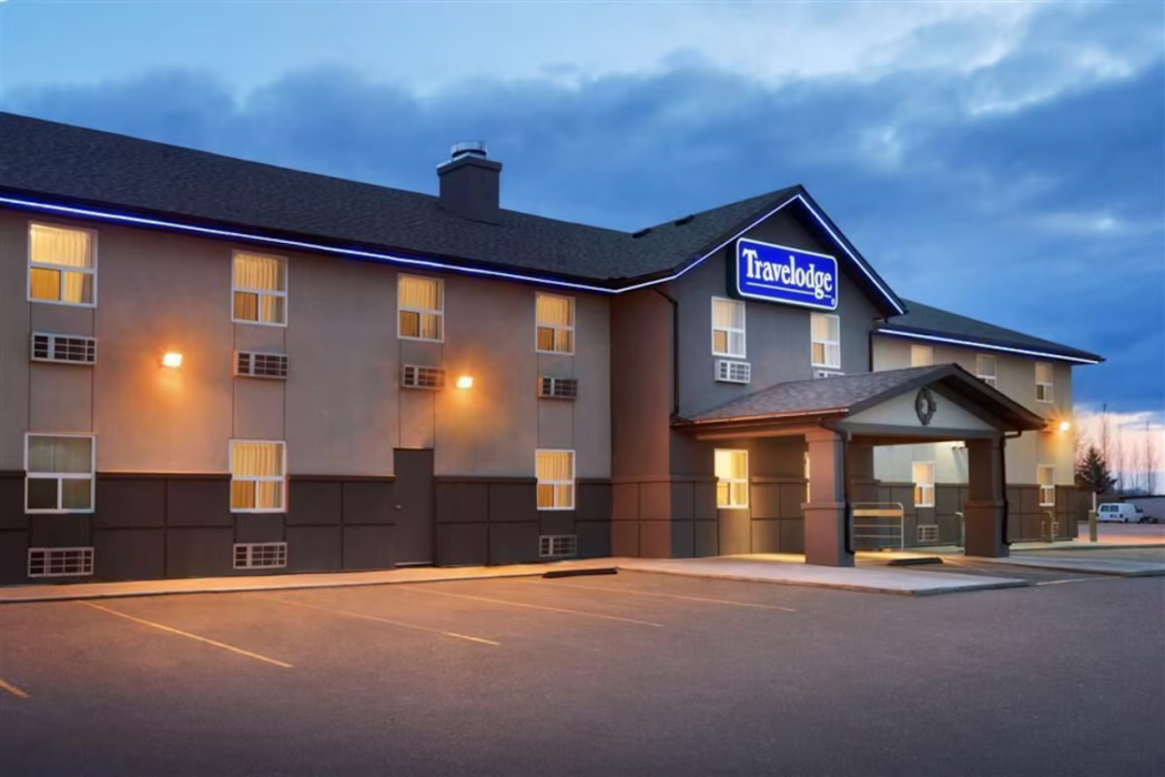 Travelodge by Wyndham Kindersley 1/23