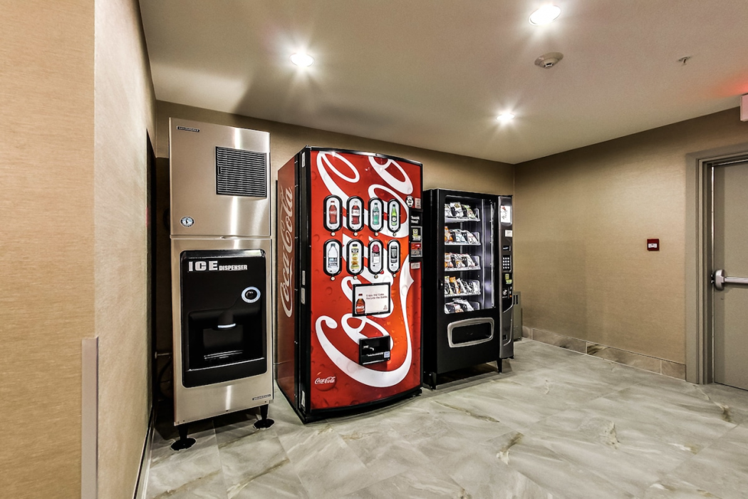 Radisson Hotel Edmonton Airport 19/26