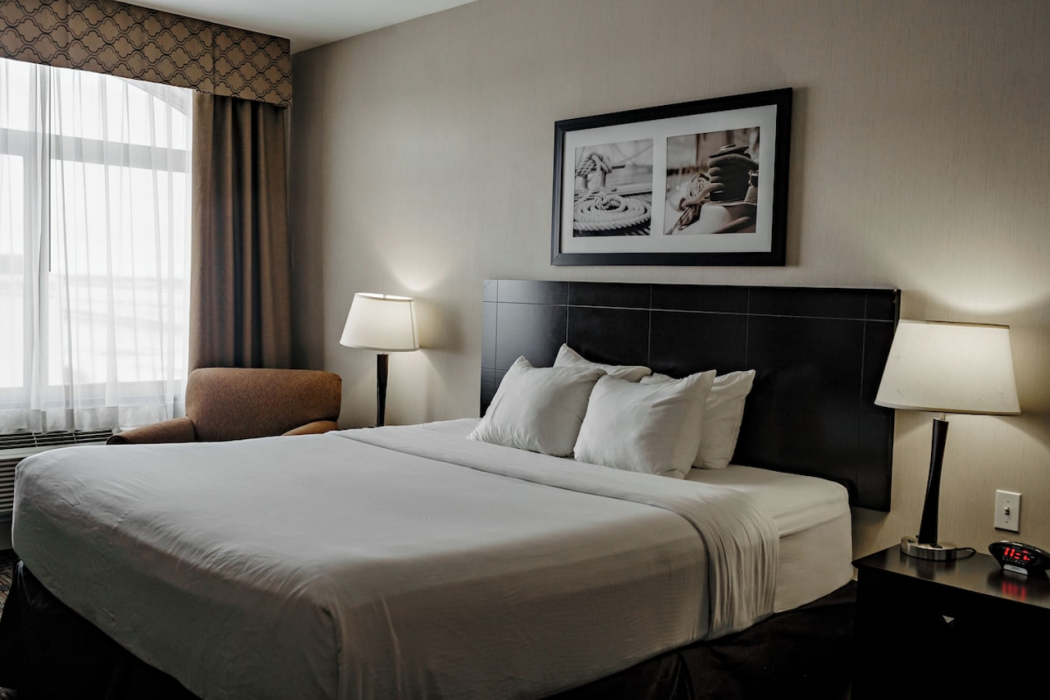 Radisson Hotel Edmonton Airport 4/26