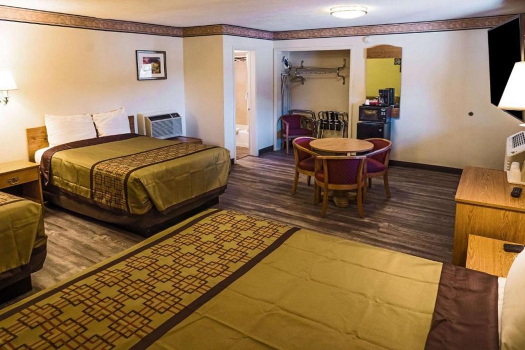 Rodeway Inn Albuquerque Downtown on Rt 66 6/11