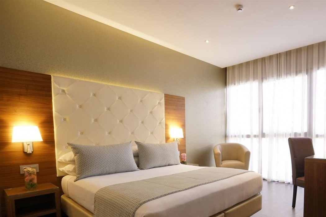 Room at Az Hotel Kouba, ALGIERS