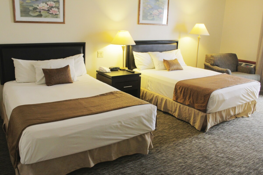 Hotel Residencial Inn Suites 8/22