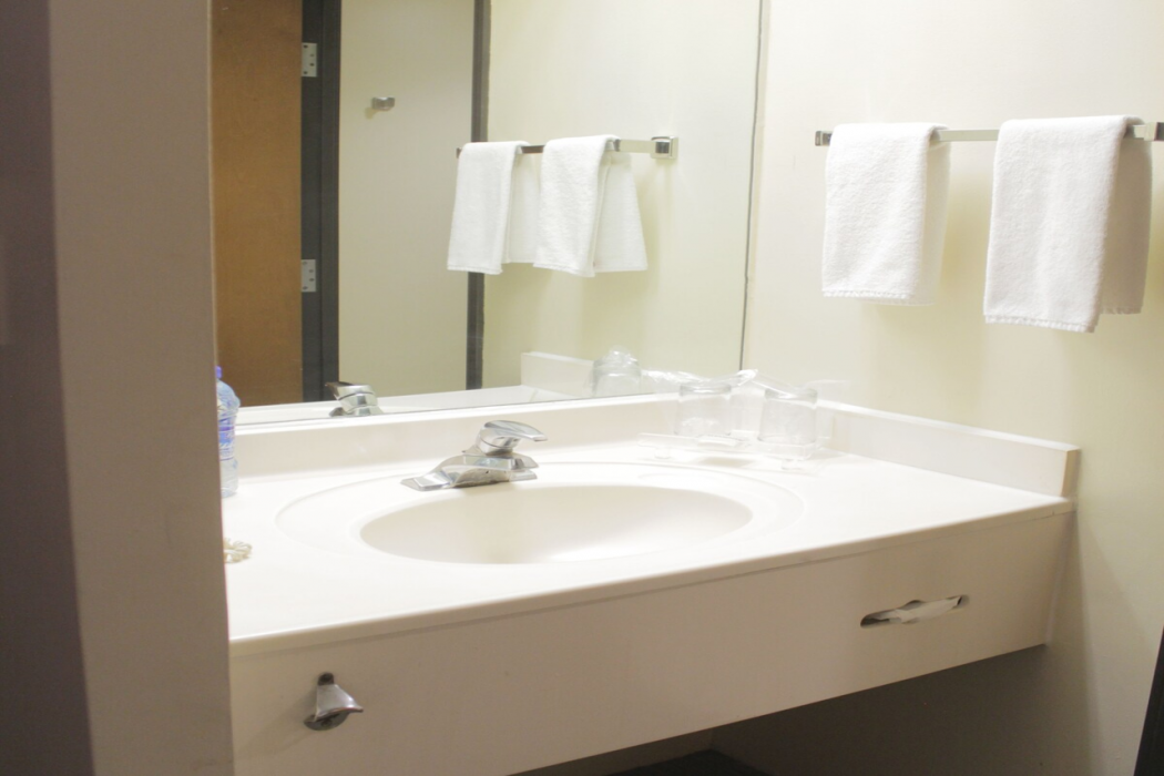 Hotel Residencial Inn Suites 9/22