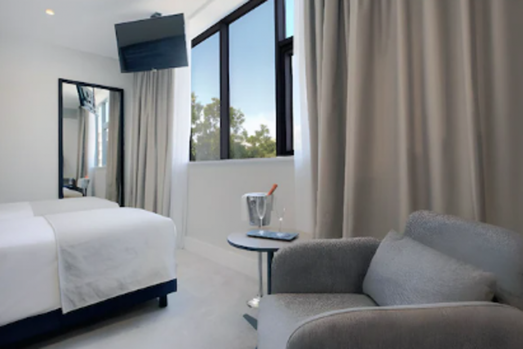 Marvie Hotel & Health 10/68